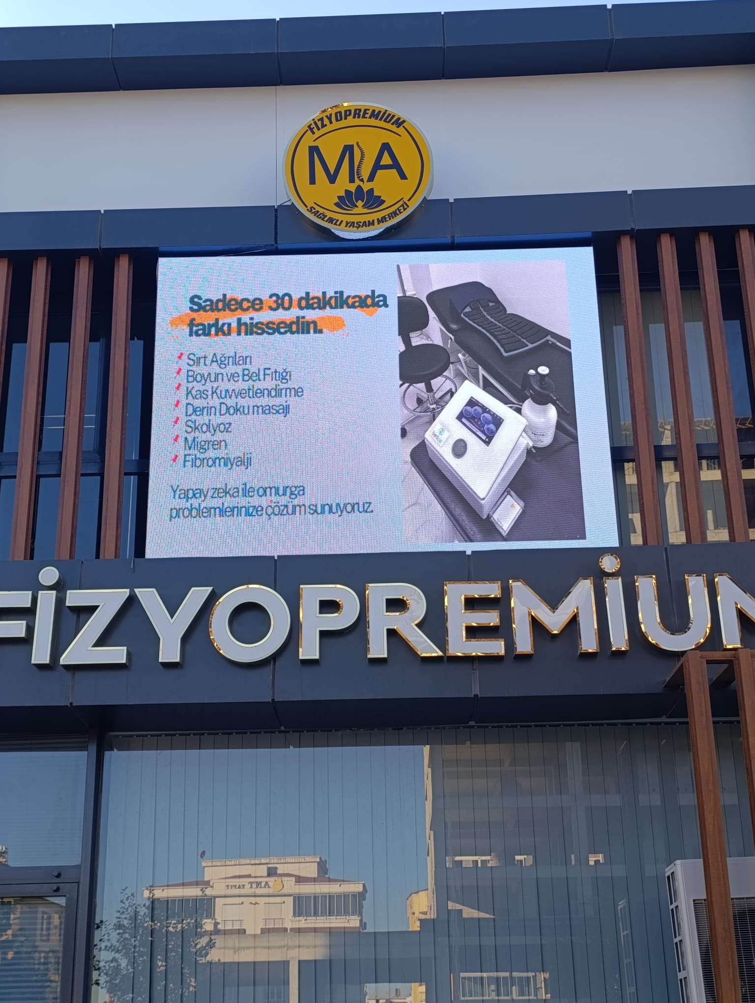 P 4 DIŞ MEKAN 7680 HERTZ